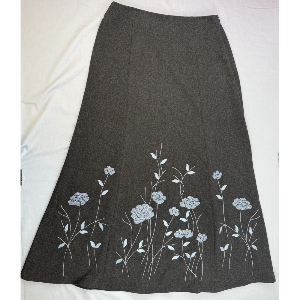 Dressbarn Gray A-Line Skirt Embroidered Floral Midi Career 6 Cottagecore